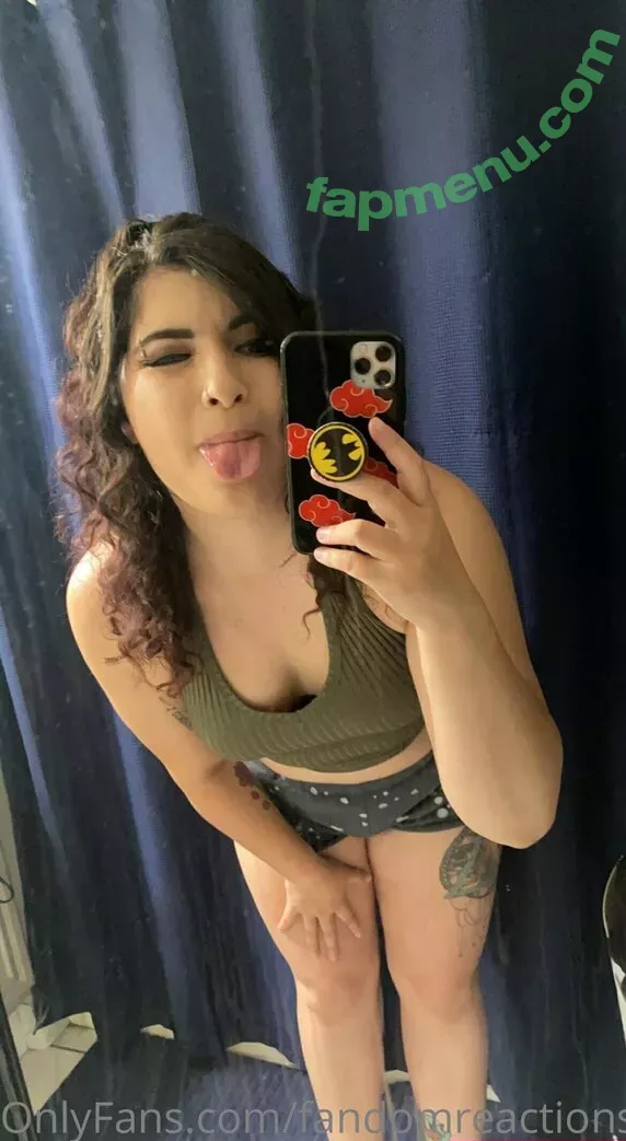 FandomReactions nude photo #0047 (fandomreactgirls)