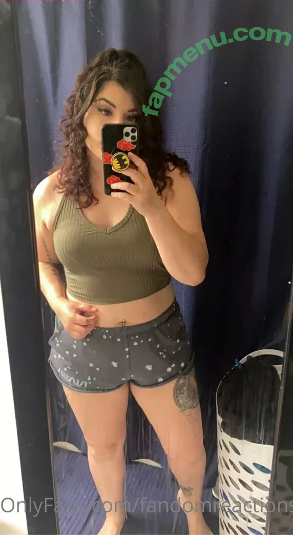 FandomReactions nude photo #0050 (fandomreactgirls)