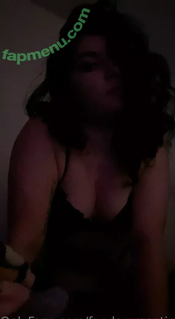 FandomReactions nude photo #0091 (fandomreactgirls)