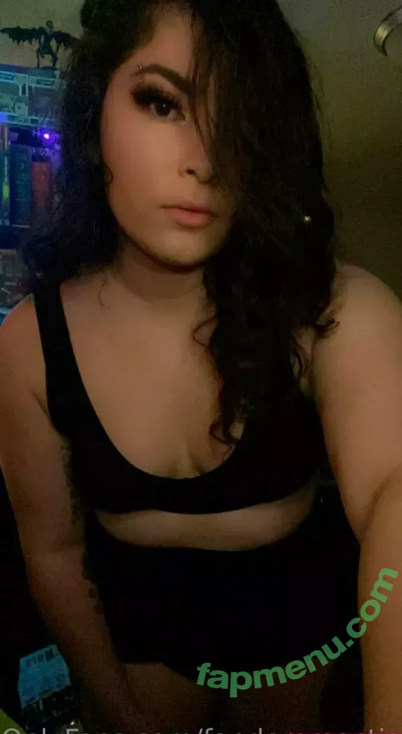 FandomReactions nude photo #0123 (fandomreactgirls)