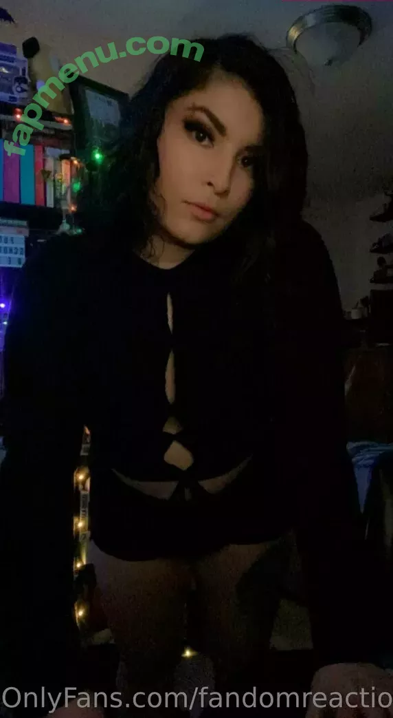 FandomReactions nude photo #0127 (fandomreactgirls)