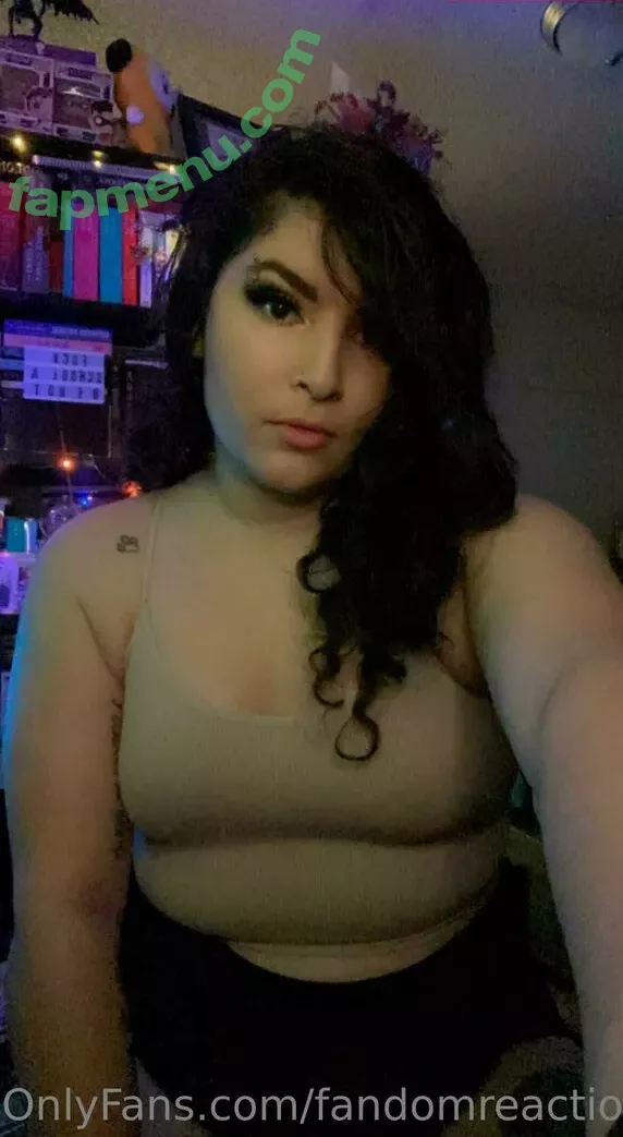 FandomReactions nude photo #0132 (fandomreactgirls)