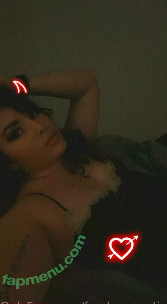 FandomReactions nude photo #0157 (fandomreactgirls)