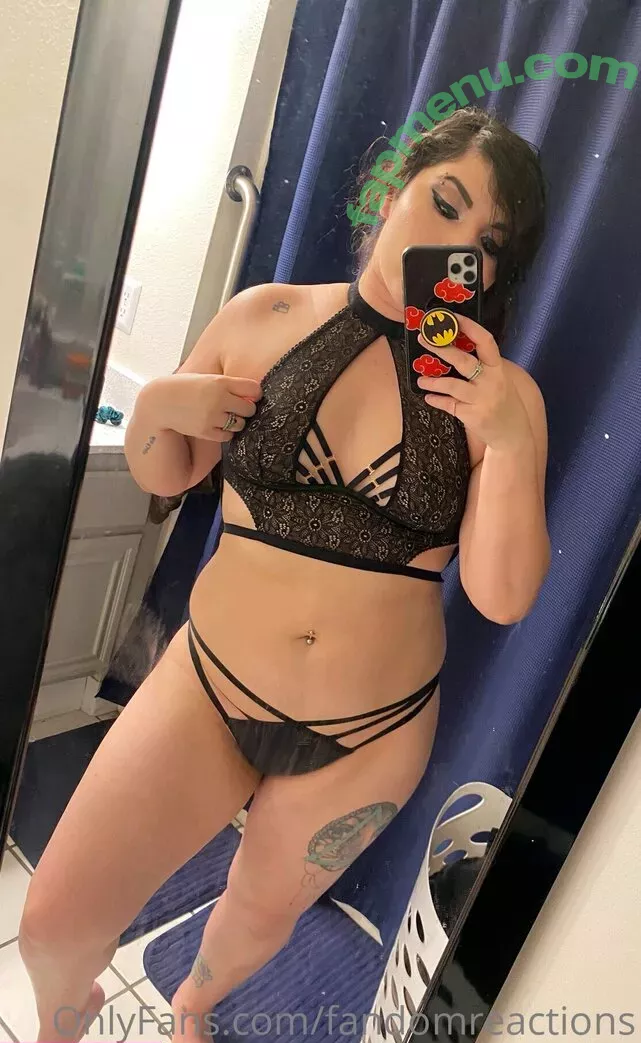 FandomReactions nude photo #0165 (fandomreactgirls)