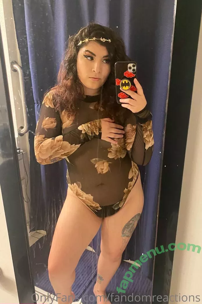 FandomReactions nude photo #0175 (fandomreactgirls)