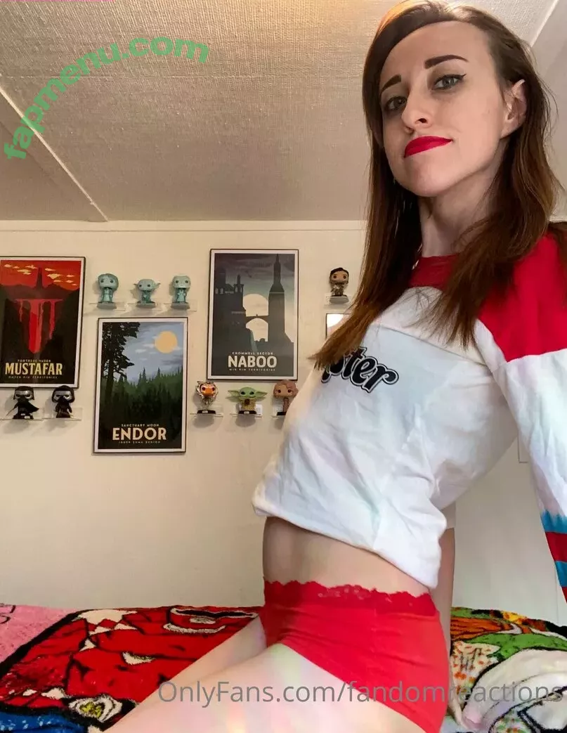 FandomReactions nude photo #0176 (fandomreactgirls)
