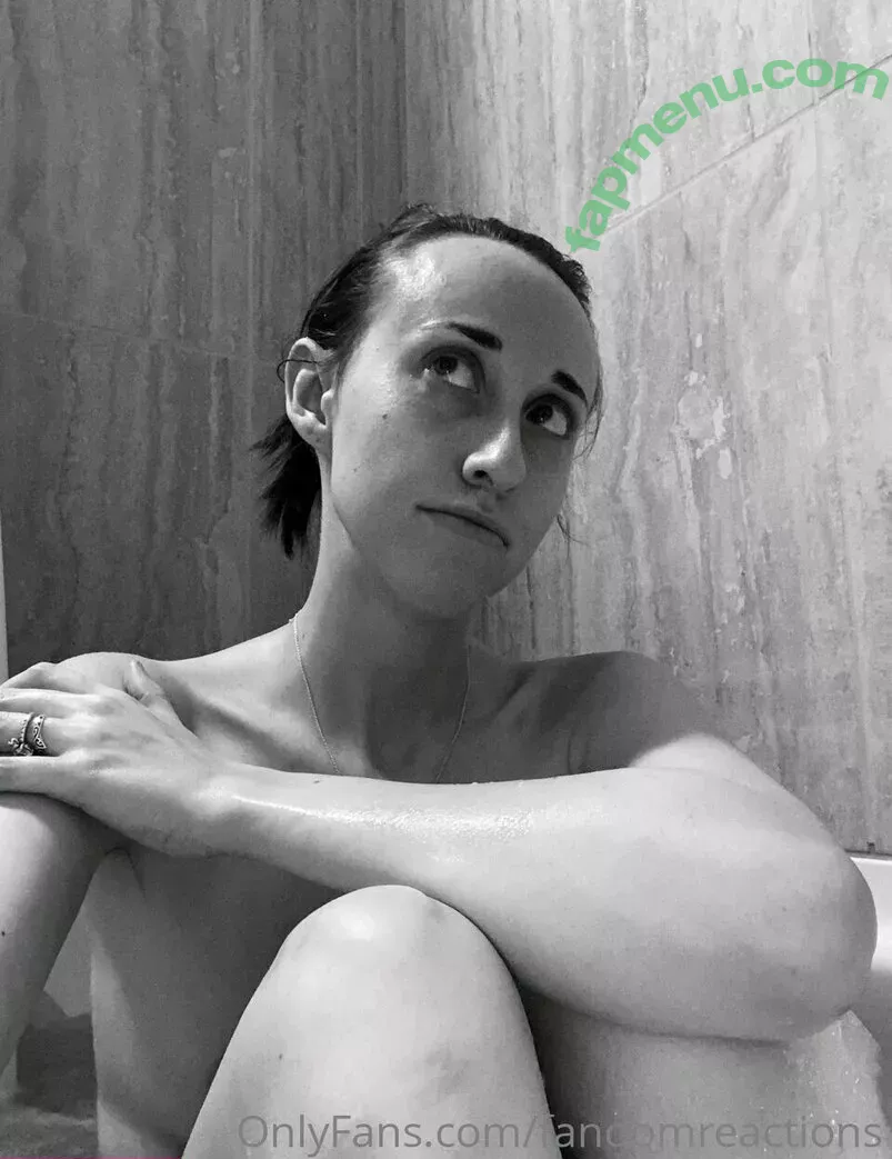 FandomReactions nude photo #0199 (fandomreactgirls)