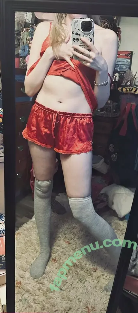 FandomReactions nude photo #0750 (fandomreactgirls)