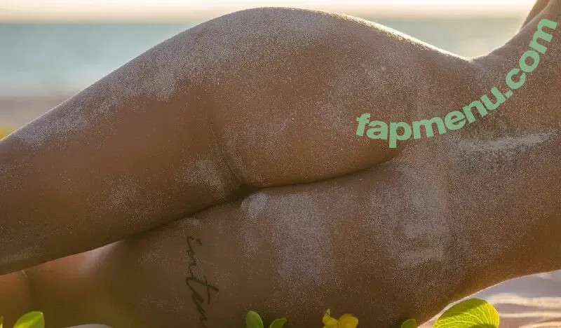 Fany Aguero nude photo #0035 (aguerofa_ / azu995)