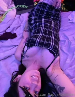 Fapcake Senpai / Chenteale Britt / fapcakesenpai / thefapcakesenpai nude photo #0011