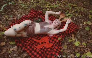 Fapcake Senpai / Chenteale Britt / fapcakesenpai / thefapcakesenpai nude photo #0104