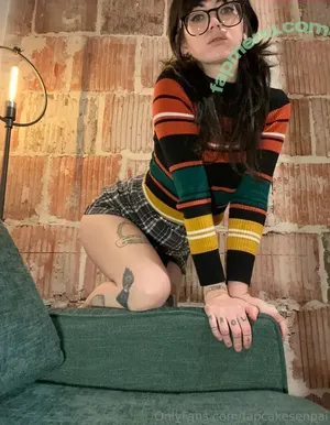 Fapcake Senpai / Chenteale Britt / fapcakesenpai / thefapcakesenpai nude photo #0125