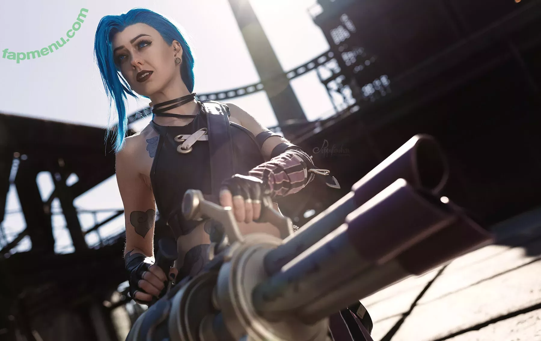 Farbenfuchs nude photo #0014 (farbenfuchs_)