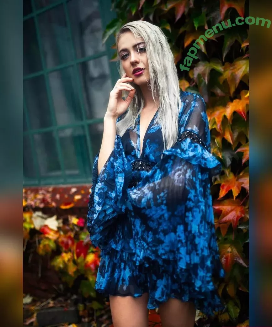 Farbenfuchs nude photo #0057 (farbenfuchs_)