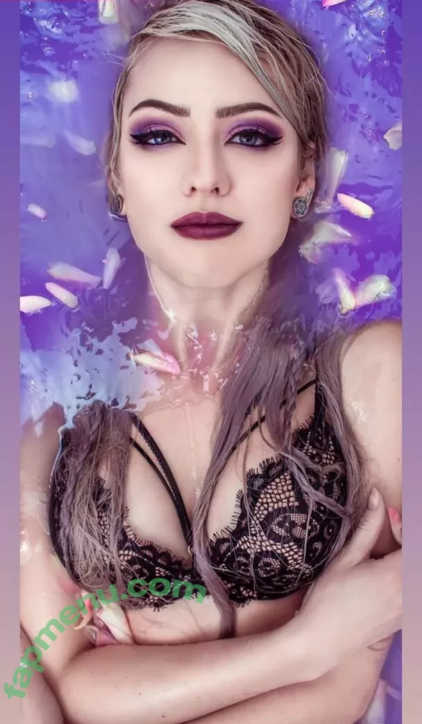 Farbenfuchs nude photo #0068 (farbenfuchs_)