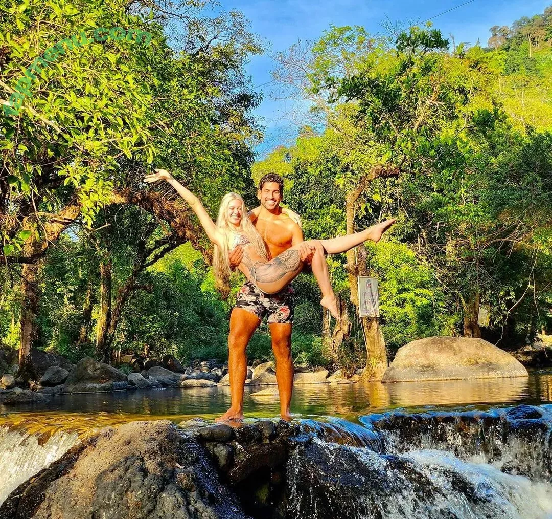 Farbenfuchs nude photo #0071 (farbenfuchs_)