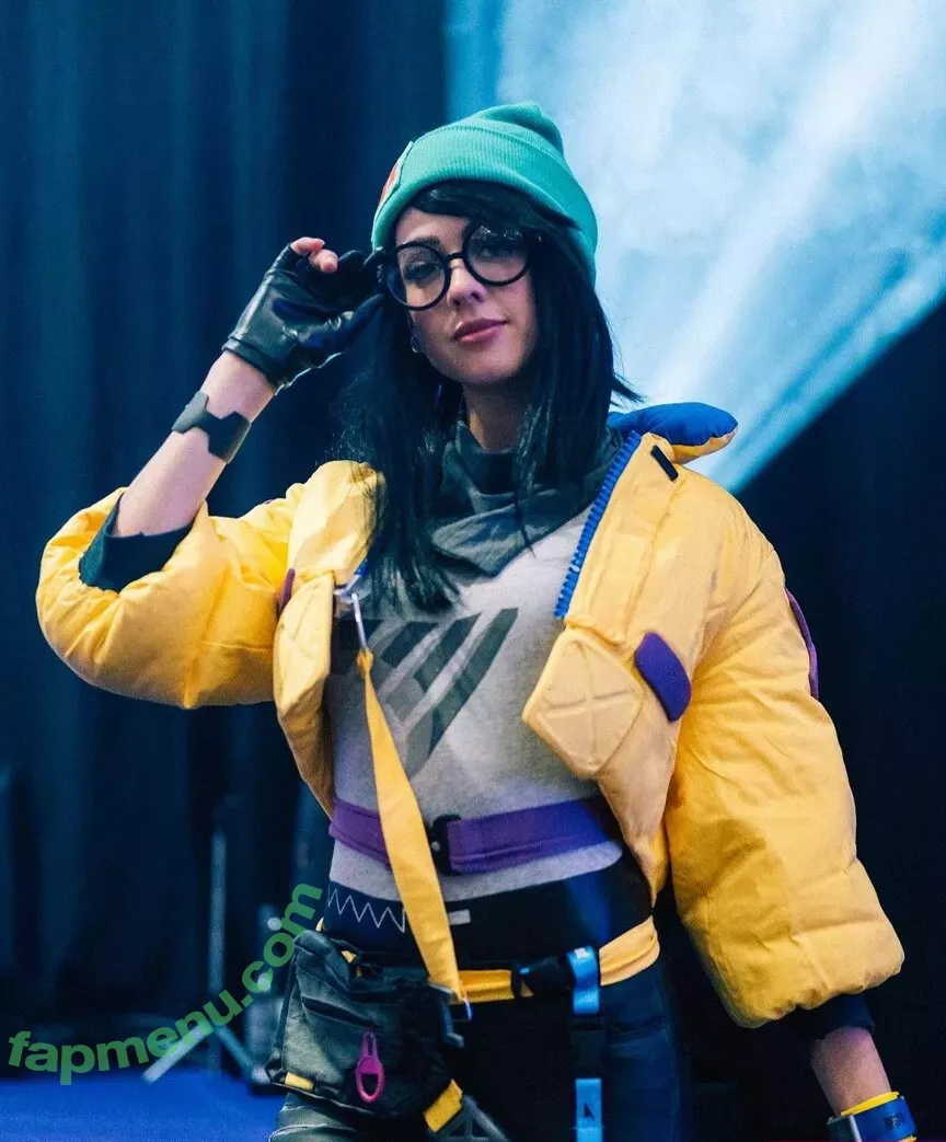 Farbenfuchs nude photo #0090 (farbenfuchs_)