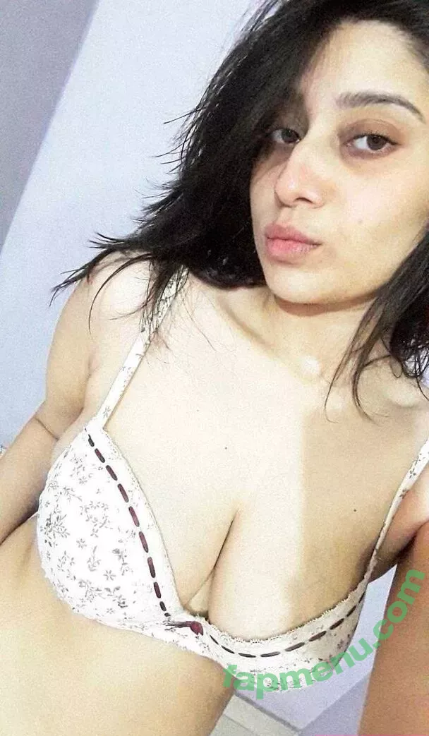 farihapriyam nude photo #0017 (farihapriyam)