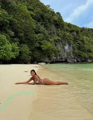 Farina Aguinaldo / farina.aguinaldo nude photo #0099