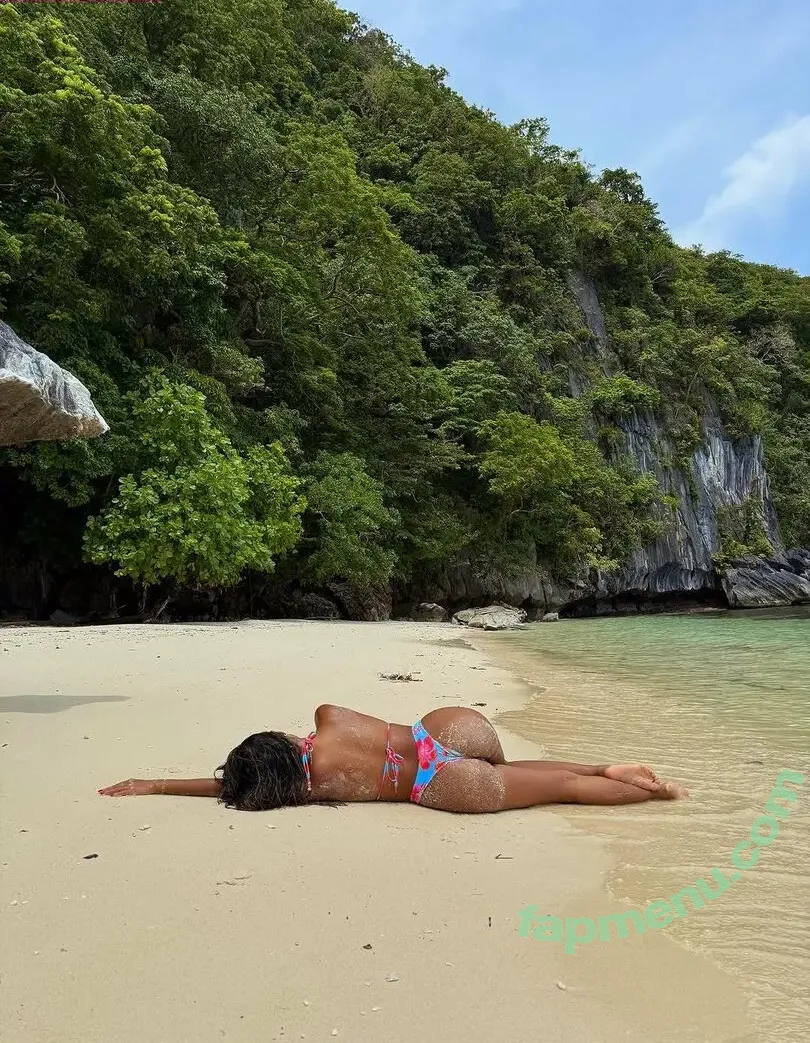 Farina Aguinaldo nude photo #0073 (farina.aguinaldo)