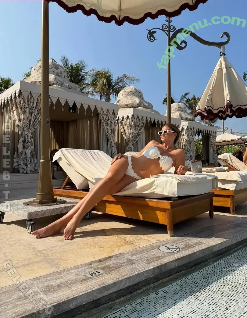 Farina Opoku nude photo #0216 (farinaopoku)