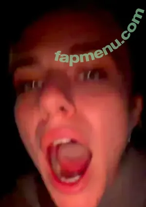 Farrah Bellinger / farrahbellinge.r nude photo #0025