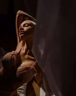 farruhhhamraeva / user nude photo #0201