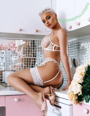 farruhhhamraeva / user nude photo #0566