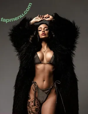 farruhhhamraeva / user nude photo #0579