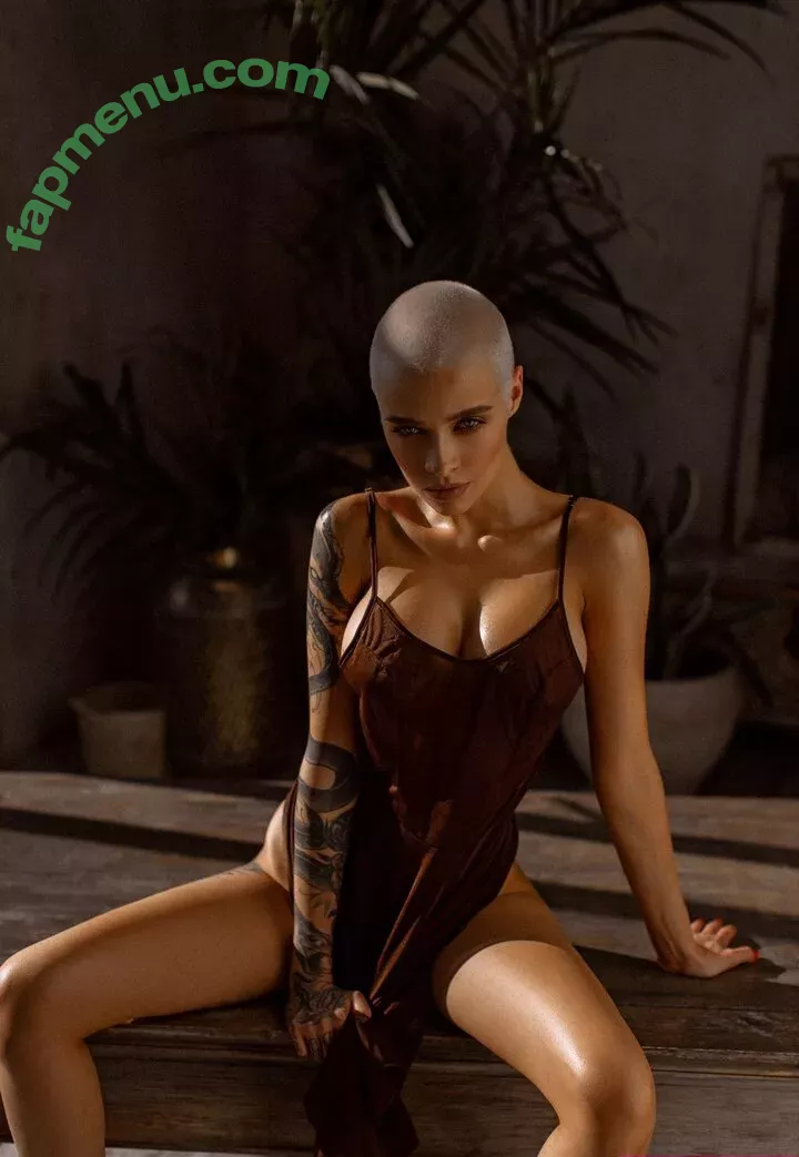 farruhhhamraeva nude photo #0152 (user)