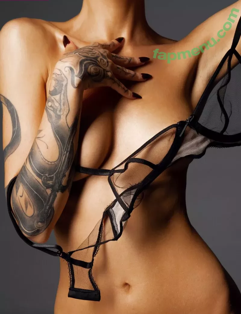 farruhhhamraeva nude photo #0170 (user)