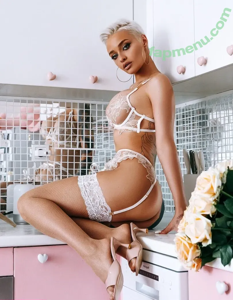 farruhhhamraeva nude photo #0566 (user)