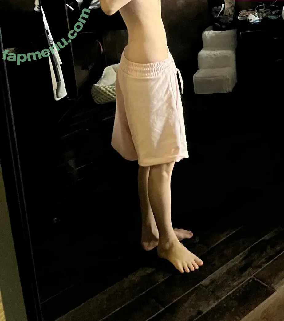 Fasoollka nude photo #0267 (fassoollka)