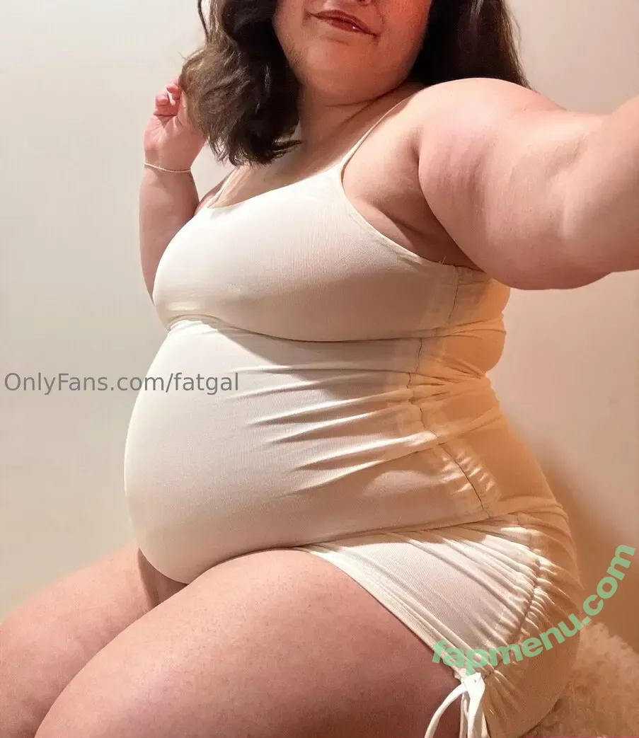 fatgal nude photo #0026 (fatgalkelp)