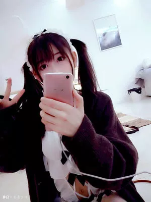 Fatiao_liii / 迷之呆梨 nude photo #0118