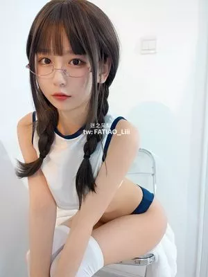 Fatiao_liii / 迷之呆梨 nude photo #0303