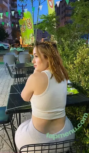 Fatmaakonca / duslerkurdu / fatmakncaa / ftmaakonca nude photo #0004