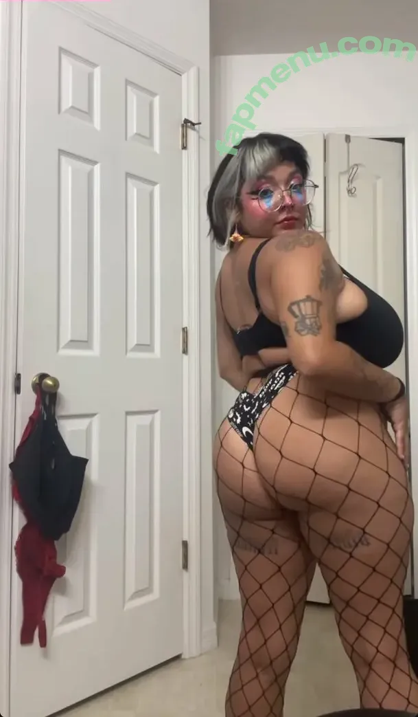 fauxgothbb nude photo #0005 (fairybabygoth)