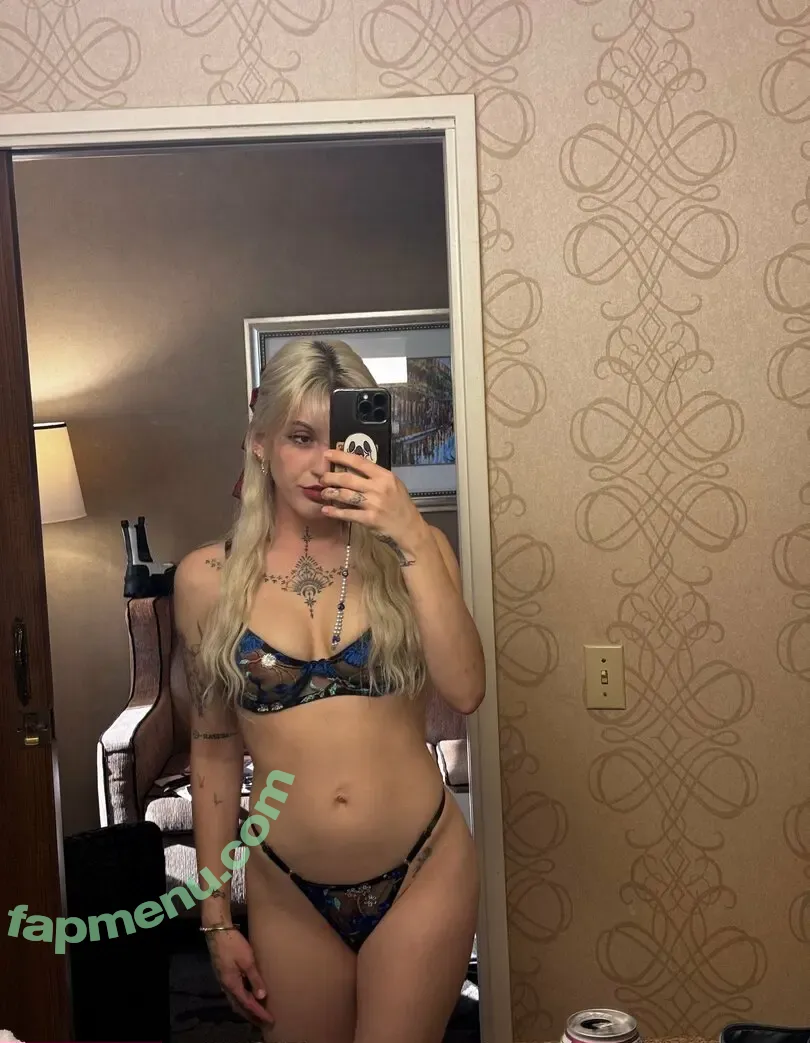 Fawnx nude photo #0016 (Fawn Mckay / fawnx.jpg)