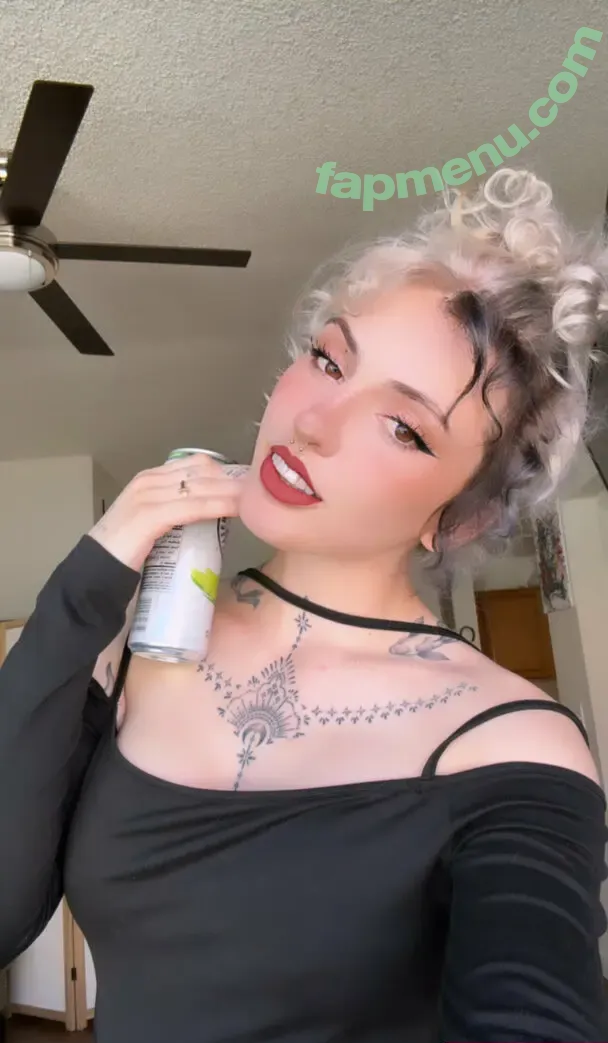 Fawnx nude photo #0043 (Fawn Mckay / fawnx.jpg)