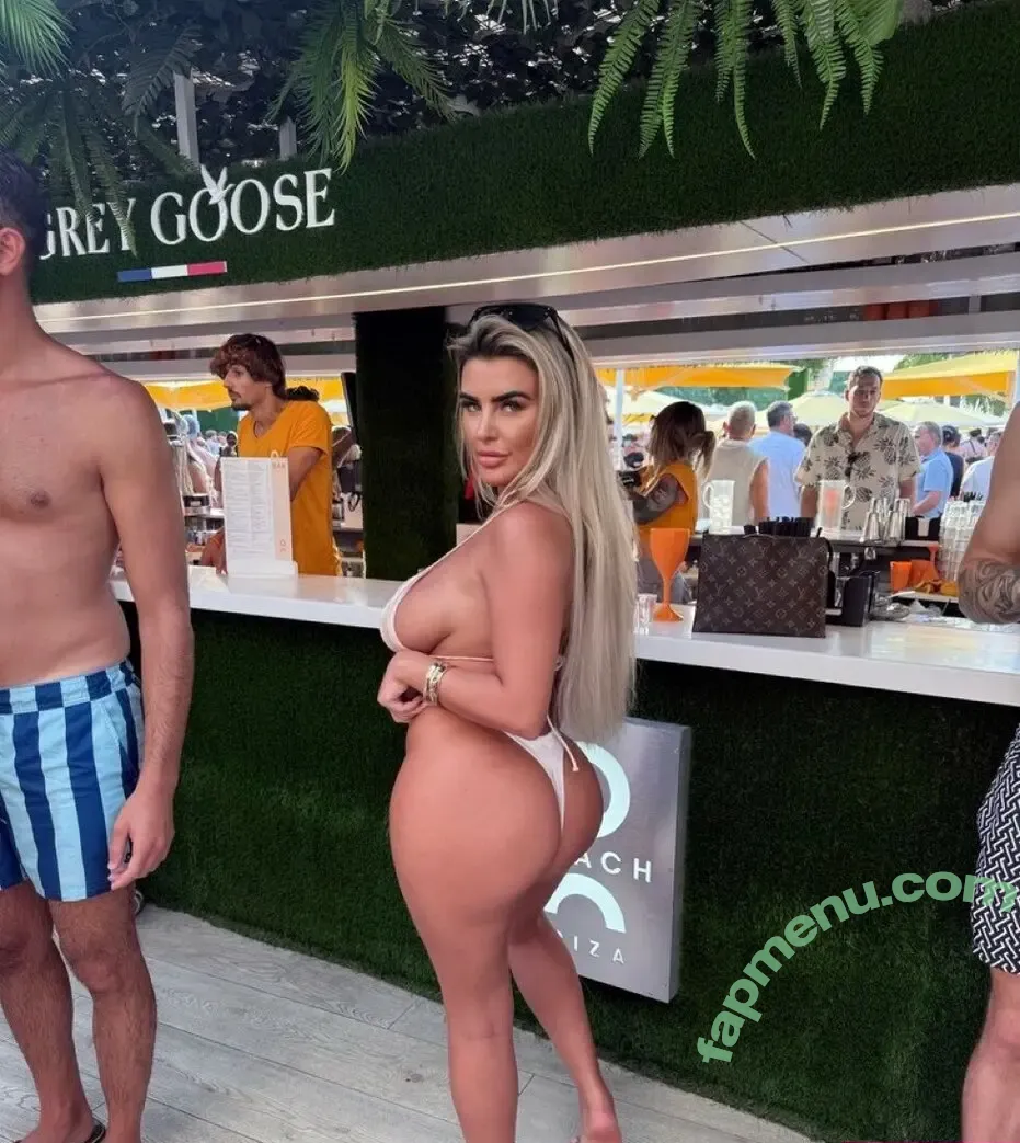 Faye Hallahan nude photo #0014 (FayeRae22 / fayehallahan)