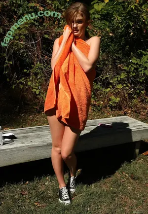 Faye Reagan / fayereaganofficaial nude photo #0350