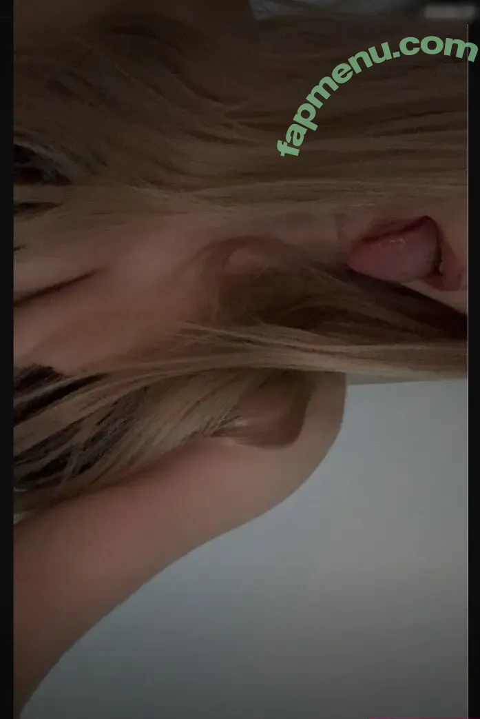 Faye.sxh nude photo #0029 (Faye.sxh)