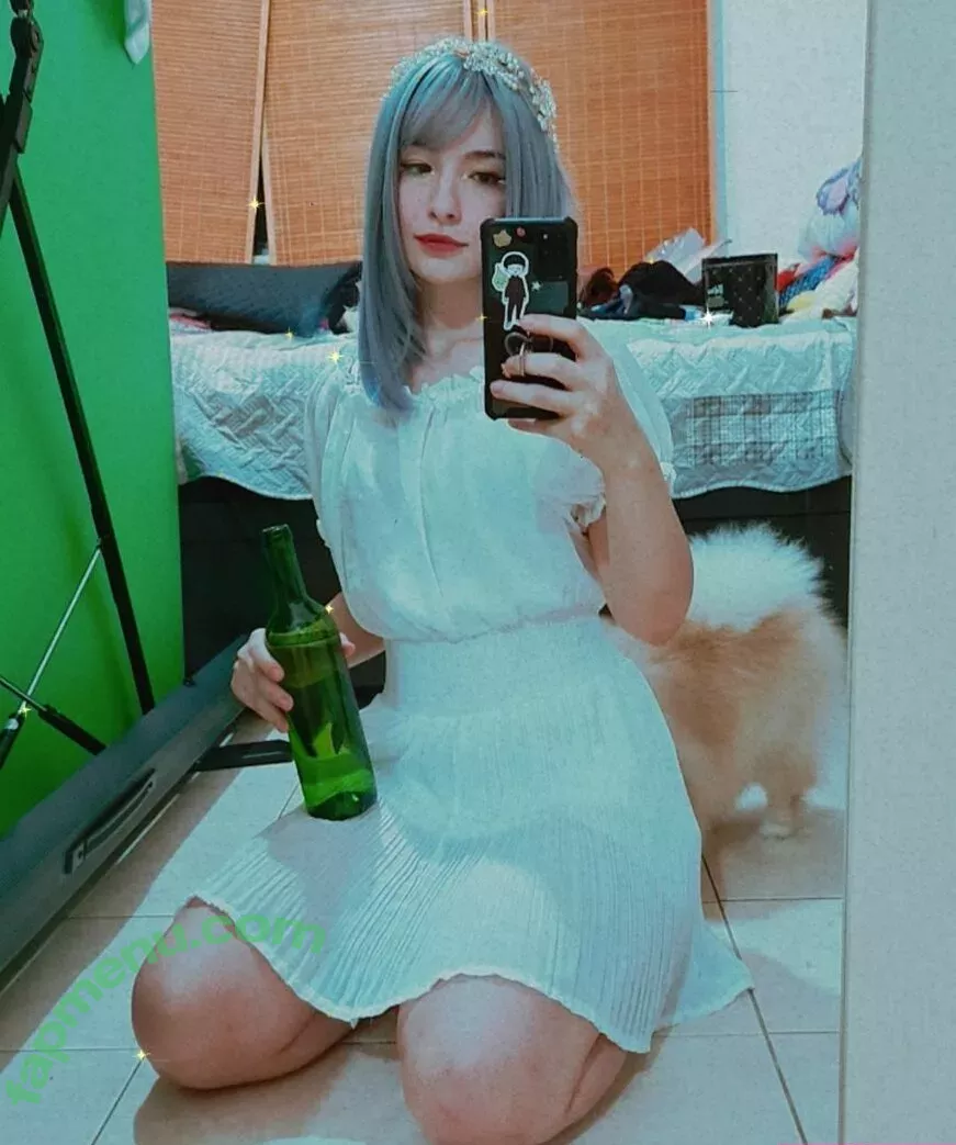 Faye Tan nude photo #0011 (Faye Tan)