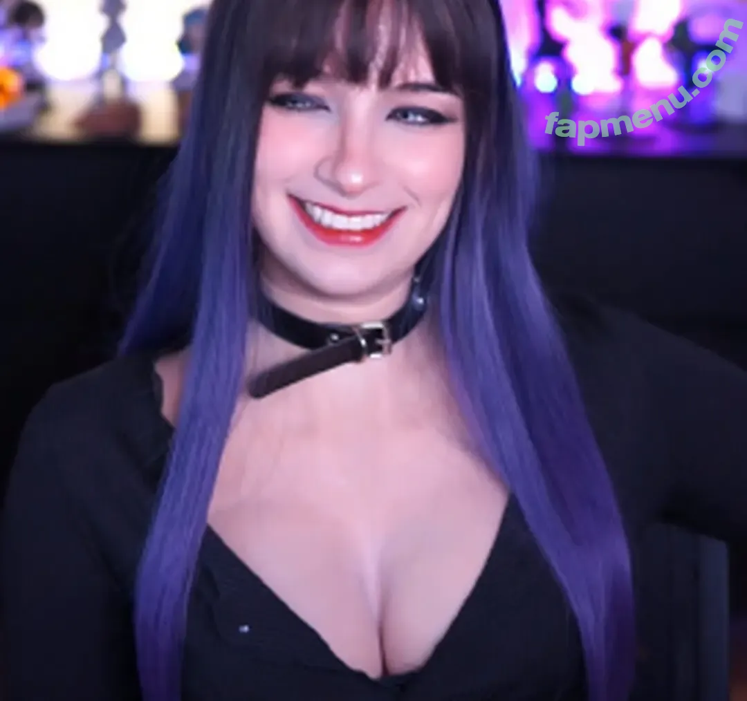 Faye Tan nude photo #0174 (Faye Tan)