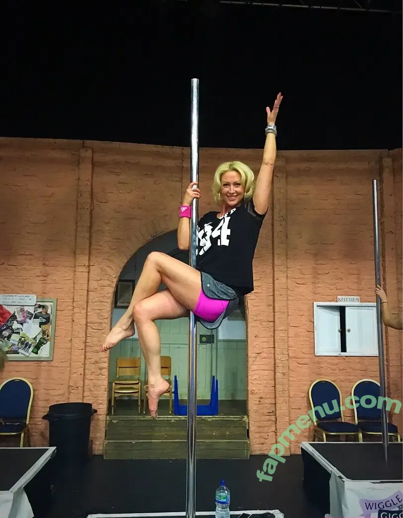 Faye Tozer nude photo #0001 (Faye Tozer)