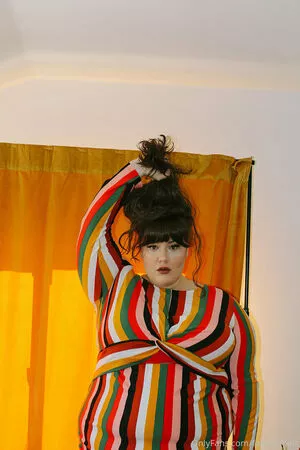 fayedaniels / fayedanielsbbw nude photo #0202