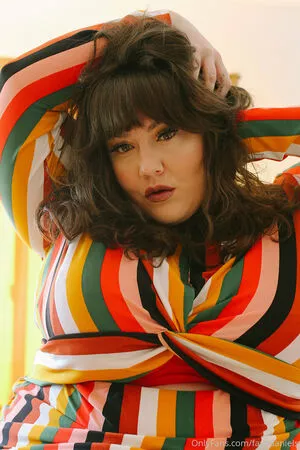 fayedaniels / fayedanielsbbw nude photo #0205