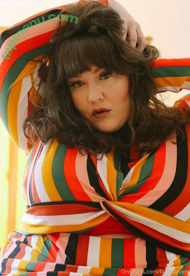 fayedaniels nude photo #0205 (fayedanielsbbw)