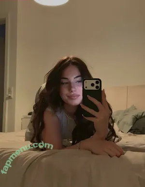 Fayesxh / faye.sxh nude photo #0016